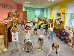 ZVONEČEK - ZÁŘÍ 2